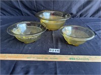 Vintage Glass Nesting Mixing Bowls