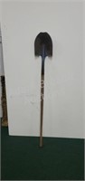 Wood handle Spade shovel