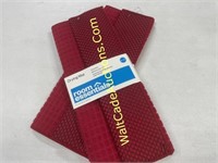 Drying Mat - 15x20” Room Essentials Red
Lot of 2