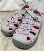 Eddie Bauer Girls Closed Toe Sandals Size 3