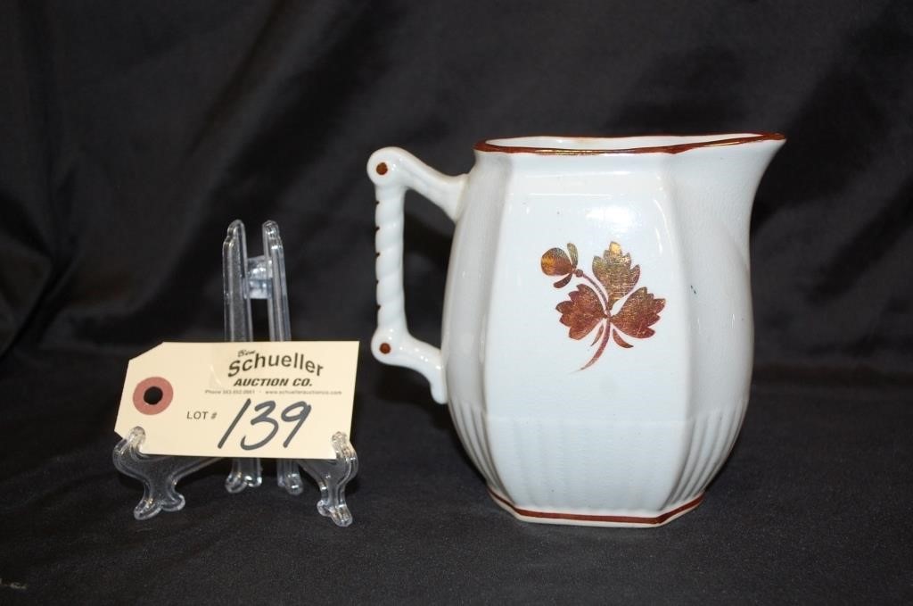 Tea Leaf - Antiques & Collectibles Auction