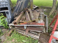 IH Tractor weights and misc Steel