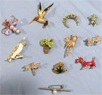 12 ANIMALS & INSECTS BROOCHES LOT