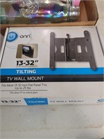 TV wall mount 13 to 32 in