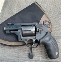 Taurus .357 Magnum w/Case