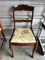 Wood Chair w/Flower Print Fabric U231