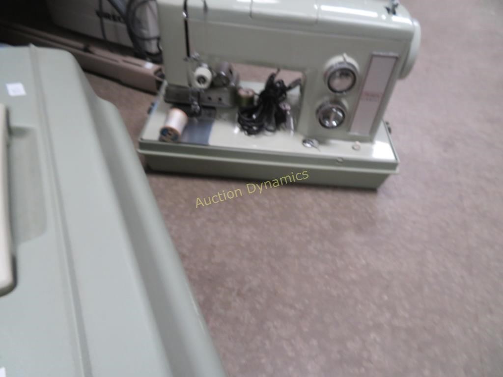 Kenmore Sewing machine in Storage Case