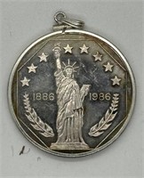 1986 1oz Statue of LIberty in Bezel .999 Silver