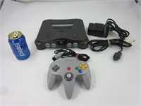 Console Nintendo 64 avec accessoires