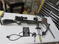 Barnett Predator Crossbow w/quiver, 5 Bolts