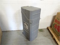 Large Plastic Stand Up Storage Chest For