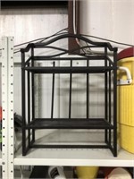 METAL MAGAZINE RACK