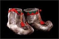 Eskimo Inuit Caribou Hide & Trade Cloth Moccasins