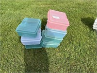 PLASTIC STORAGE TOTES