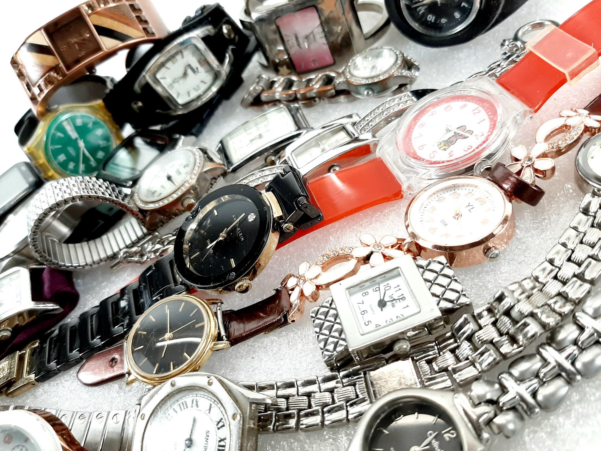 25 montres diverses