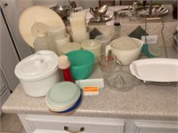 Vintage Tupperware & Storage Items