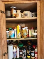 Kitchen Cabinet full