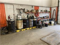 Lge Qty of Shop Items, Oil, Grease, Grease Guns