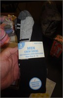 3 PAIR MENS CREW SOCKS SZ 8-12