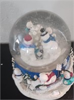 Snowman Snow Globe INOP