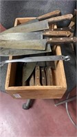 Assorted lot of knives in wooden