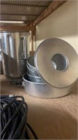 Assorted Bundt pans, cheesecake pans