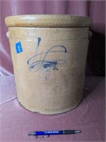 No. 4 Bee Sting Stoneware Crock with Handles