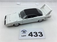 1/24 Scale White Plymouth