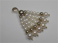 14K Clasp Tested & Pearls Pendant