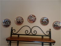 Lot of 5 Bradford Exchange Plates (Dining room