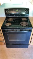 GE Electric Stove