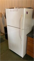 Kenmore Refrigerator, works good