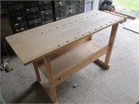 woodworking table and vise