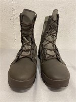 Nike Boots Men's Size: 11.5