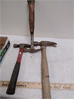 Group of claw hammers