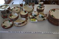 Franciscan Apple Patterned dishes