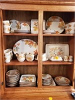 BEAUTIFUL FRANCISCAN OCTOBER PATTERN DISHES - 80 P