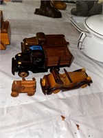 (4) Wooden Cars