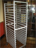 Alum Rolling Baker rack 20 x26 x70 inch