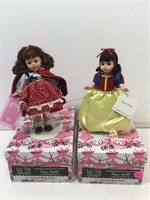 2 Ginny Vogue dolls. 8in collectible in boxes.