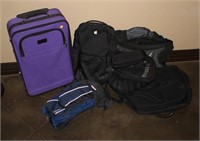 SELECTION OF TOTES AND LUGGAGE