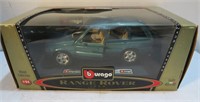 1998 Range Rover 1/24 Burago Die Cast w Box
