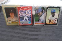 LOT OF 4 MLB VINTAGE ROOKIE CARDS