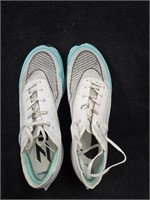 NIB Women's Nike ZoomX Vaporfly Next 2