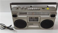 HITACHI RADIO CASSETTE PLAYER