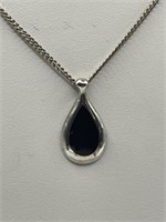 Beautiful onyx teardrop sterling necklace