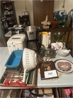 Large Lot of Misc Kitchen Items