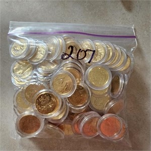 81 Gold Colored Quarters with capsules $20.25 Face