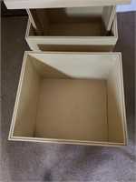 Group of 4 crates, plastic