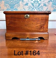 ANTIQUE 19TH C. MINIATURE BLANKET BOX.